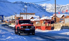 开云官网:雪上有金山——可可托海的冬季跃迁